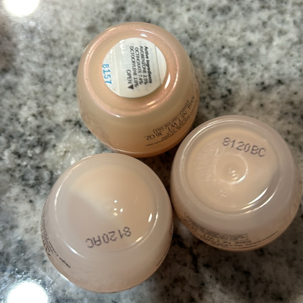 3-pc Shiseido Benefiance WrinkleResist24 day & night Cream bundle 0.34oz each - Picture 3 of 3